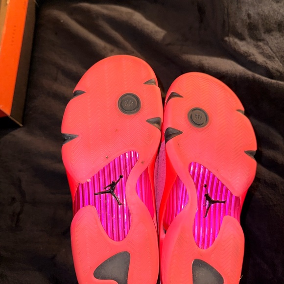 Air Jordan 14 Retro Pink Blast - Picture 3 of 9